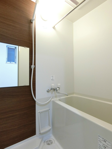 バス・シャワールーム　バスルーム