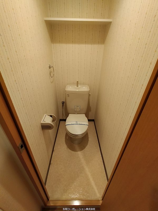 トイレ　トイレ