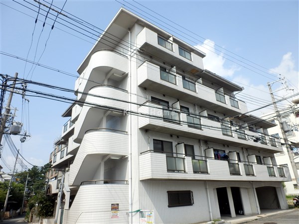 建物外観　外観・便利な立地のマンション！