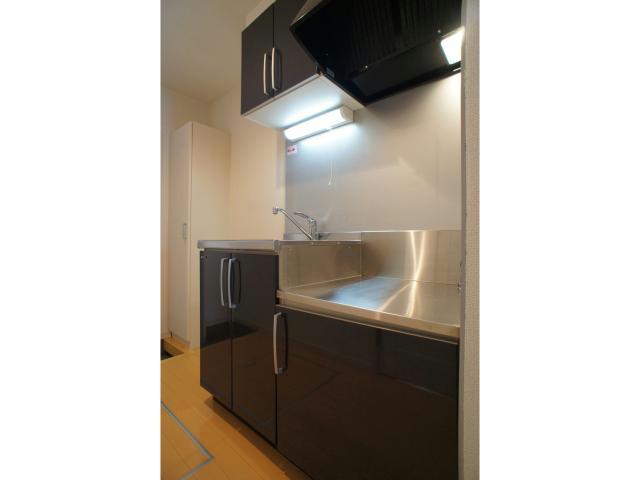 その他　２口ガスコンロが置けるサイズです