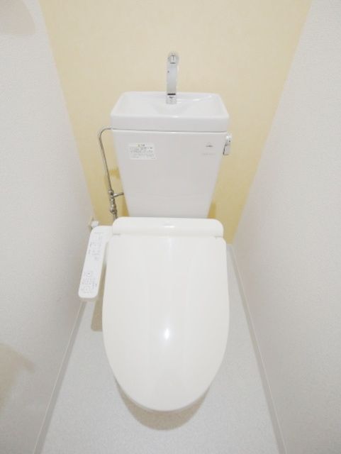 トイレ　★お部屋探しは株式会社タウンハウジング東京まで★