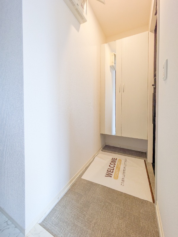 玄関　図面と現状に相違がある場合には現状を優先