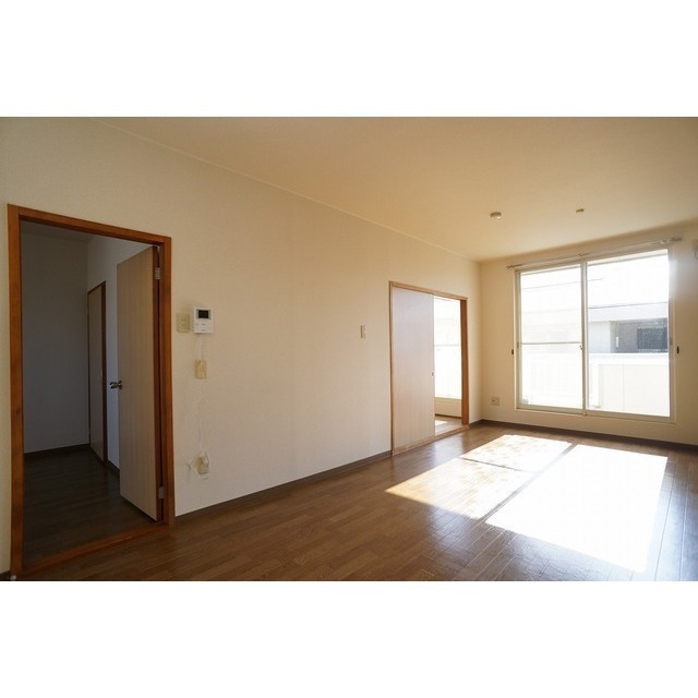 居室・リビング　リビング（同仕様タイプ）