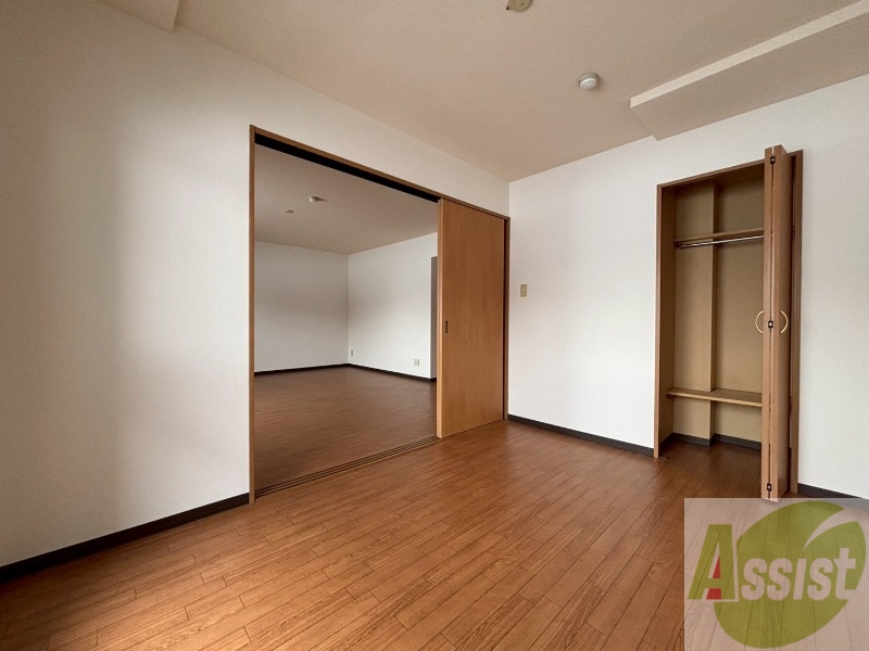 その他部屋・スペース　寝室です。部屋をどう使うかはあなた次第です！