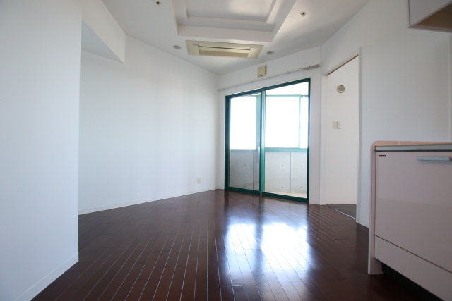 居室・リビング　※別室の参考写真の為、現況優先です。