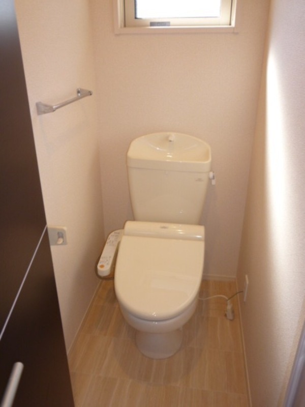 トイレ　図面と現状に相違がある場合には現状を優先