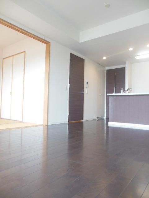 居室・リビング　★お部屋探しは株式会社タウンハウジング東京まで★