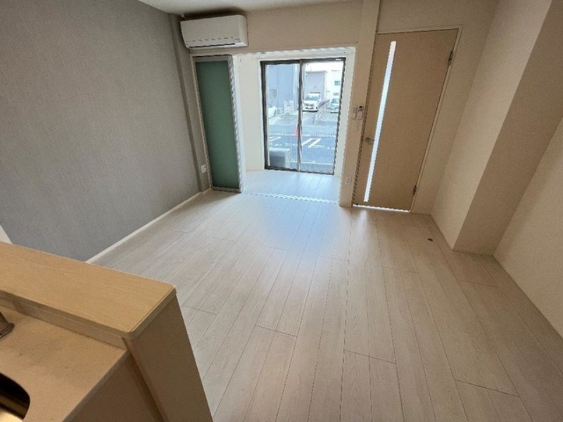 居室・リビング　図面と現状に相違がある場合には現状を優先