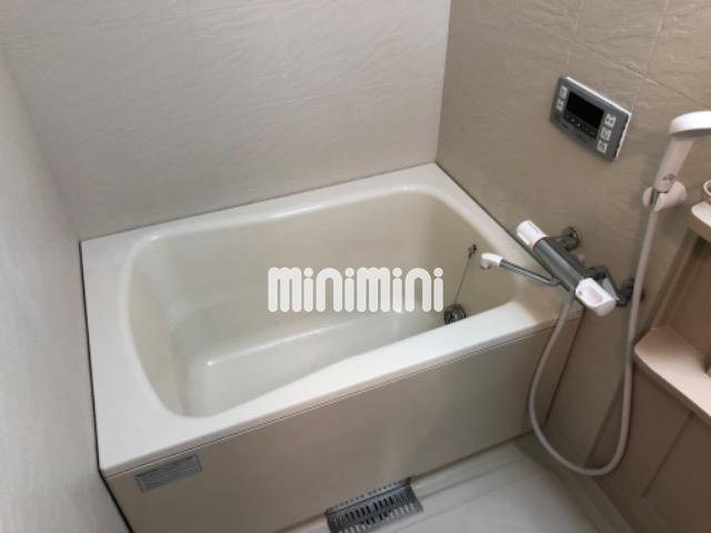 バス・シャワールーム　追い焚き機能が付いています