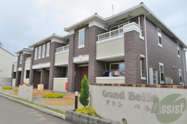 建物外観　名取市杜せきのした４丁目４－５【グラン・ベル１】