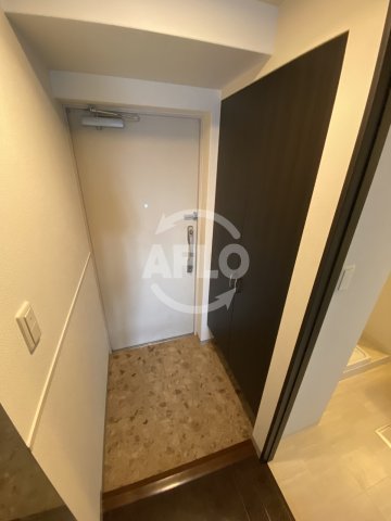 玄関　エスヴェール北梅田　玄関