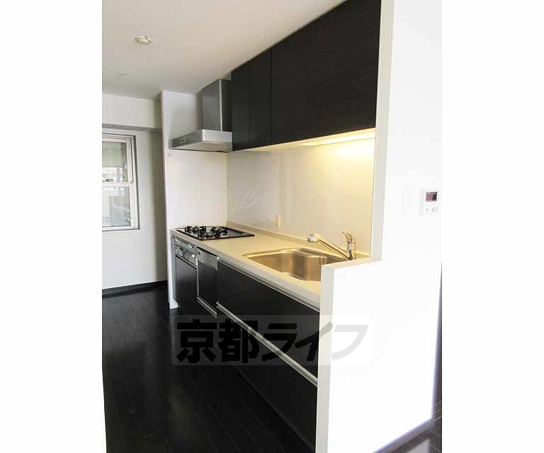 キッチン　収納スペースもたっぷり！