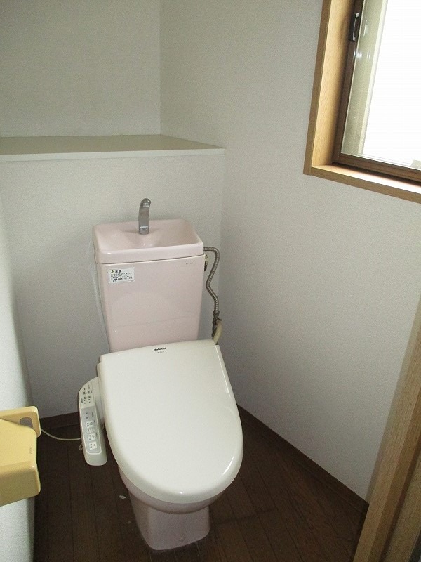 トイレ　別部屋参考