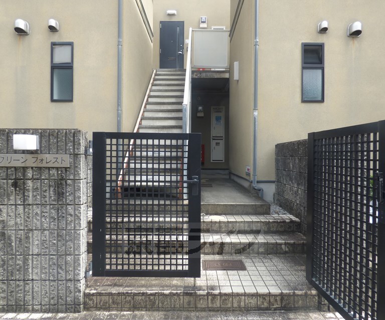 その他共有部分　建物入り口です。