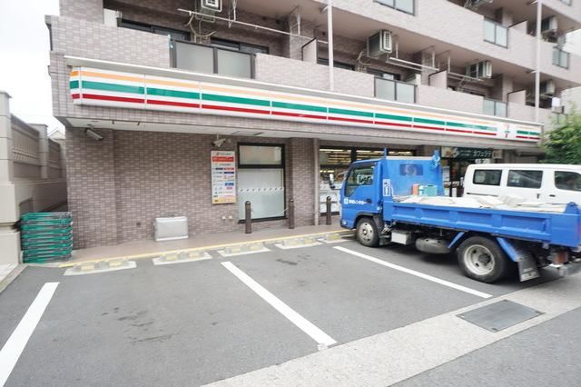 コンビニ　セブンイレブン川崎宮前店（コンビニ）まで594m