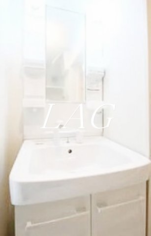 洗面設備　洗面台です。