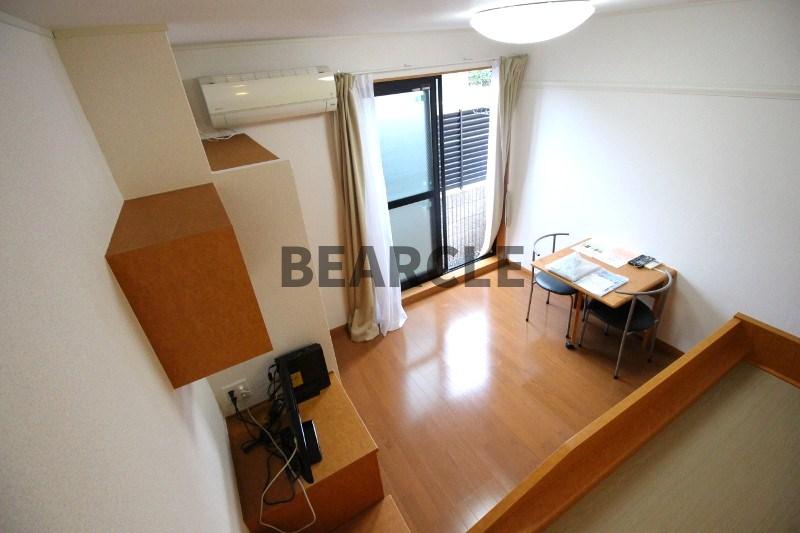 居室・リビング　寝室