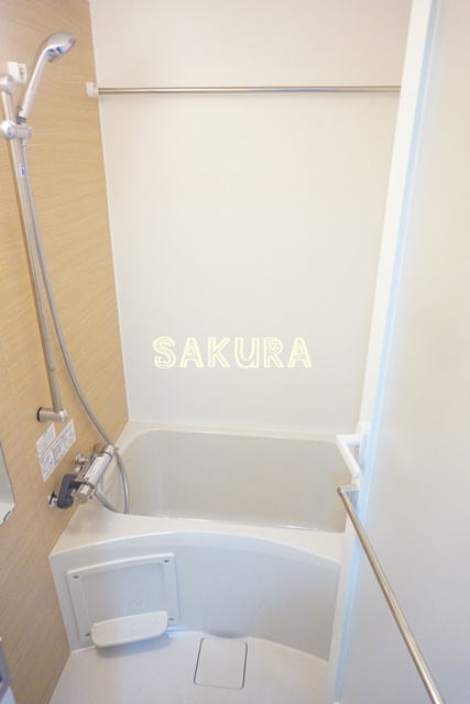 バス・シャワールーム　日々の疲れを癒すお風呂です♪