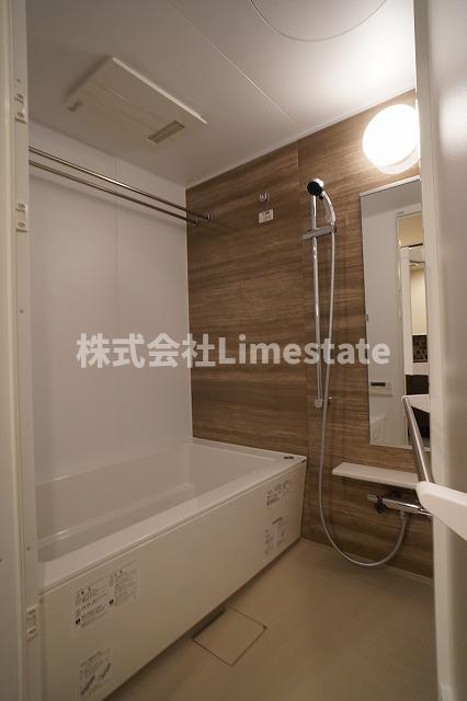 バス・シャワールーム　別部屋参考写真