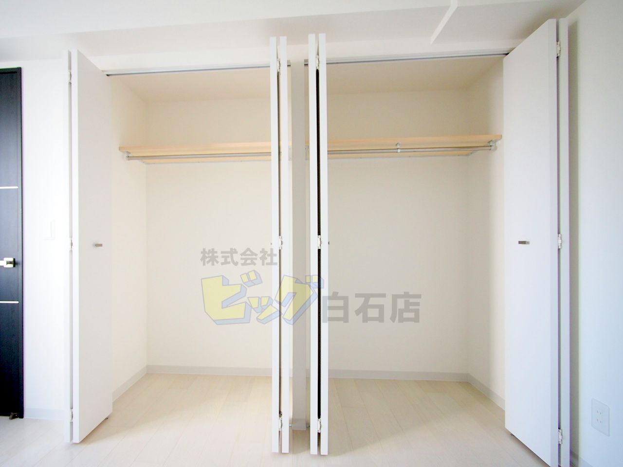 収納　各部屋にクローゼット付きです♪
