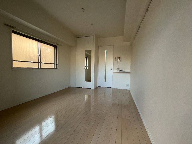 居室・リビング　別号室