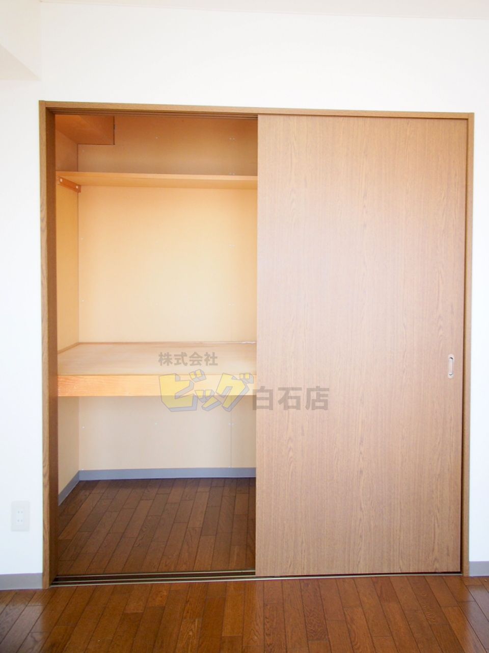 収納　広々収納付きです♪