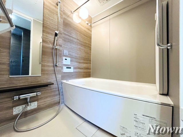 バス・シャワールーム　ゆったり過ごせるお風呂です