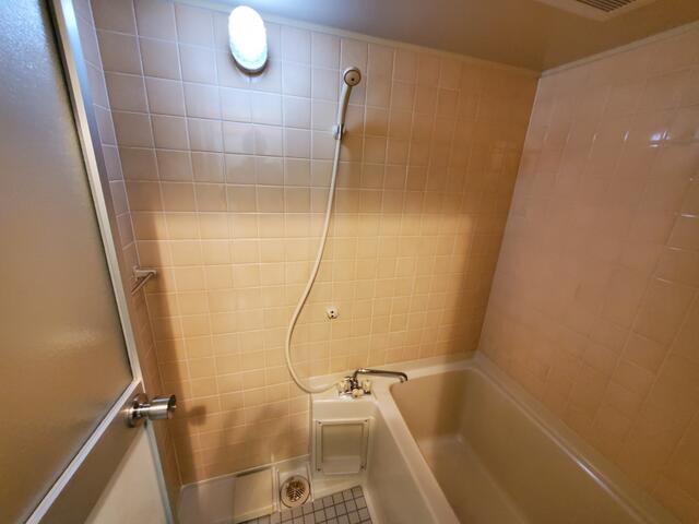 バス・シャワールーム　日々の暮らしに欠かせないお風呂です