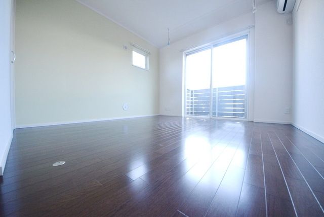 居室・リビング　★キレイな居室です★