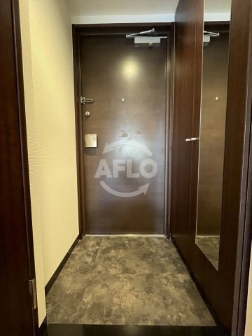 玄関　グランシス天満橋　玄関