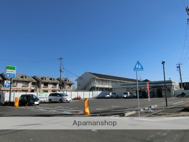 コンビニ　ファミリーマート城陽樋尻店（コンビニ）まで668m