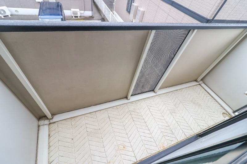 バルコニー　図面と現状に相違がある場合には現状を優先