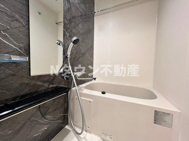 バス・シャワールーム　お風呂です