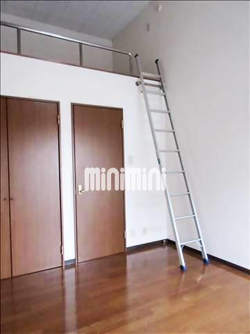 その他部屋・スペース　梯子には気を付けて