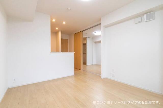 居室・リビング　ゆったり過ごせる居間です