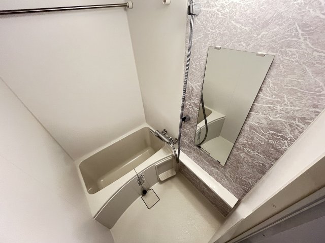 バス・シャワールーム　きれいなお風呂です