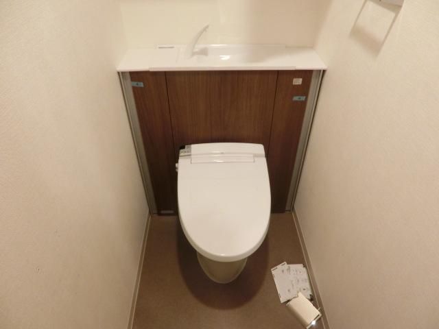 トイレ　※別号室参考写真です※