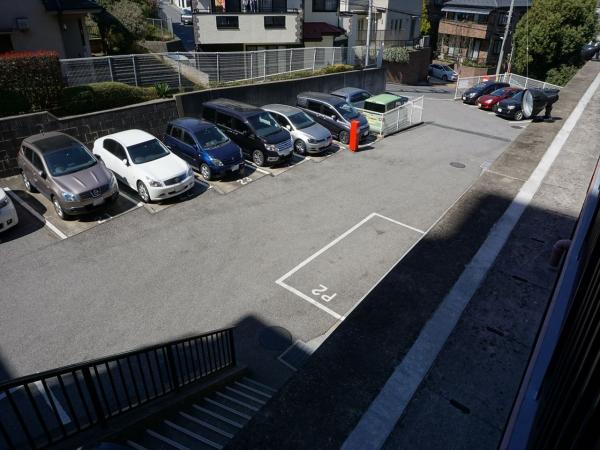 駐車場　駐車場