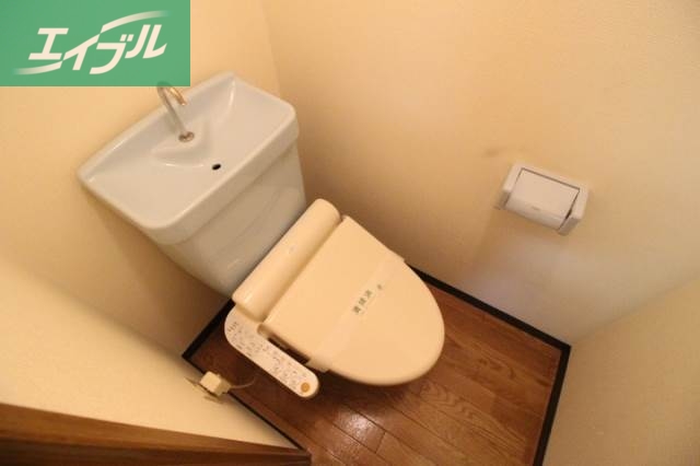 トイレ　トイレ