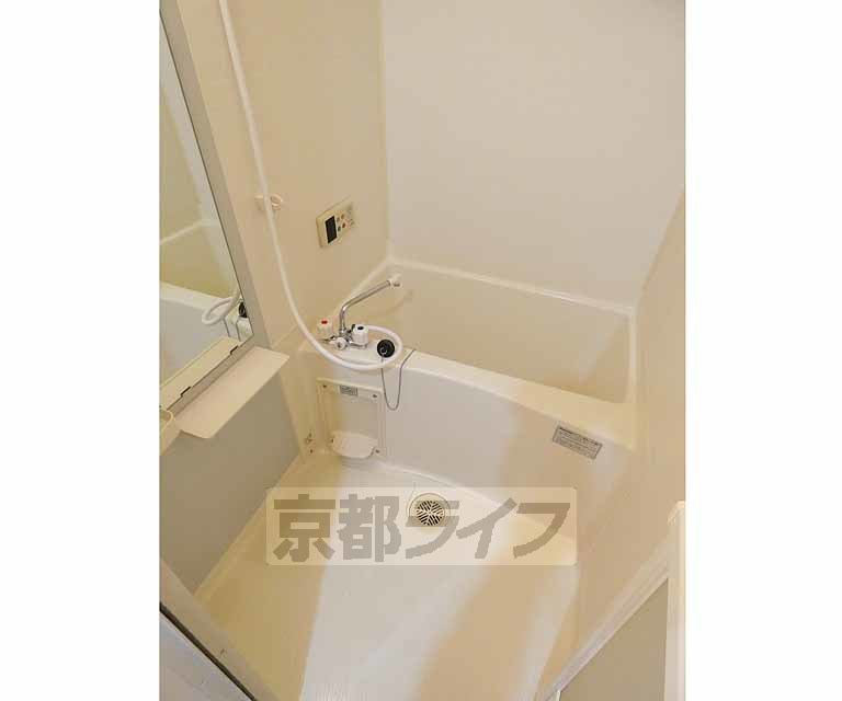 バス・シャワールーム　お風呂自動で焚いて頂けます・