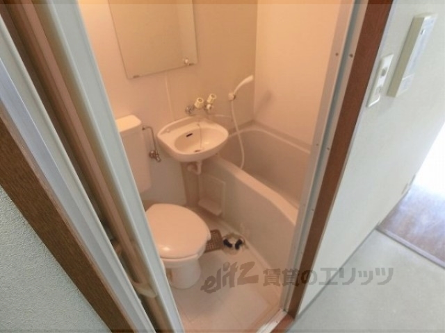 バス・シャワールーム　ユニットバス