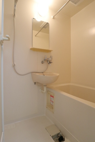 バス・シャワールーム　☆ゆったりくつろげるお風呂☆