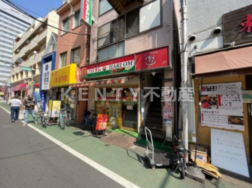 飲食店　HARI OM インドカレー（飲食店）まで81m