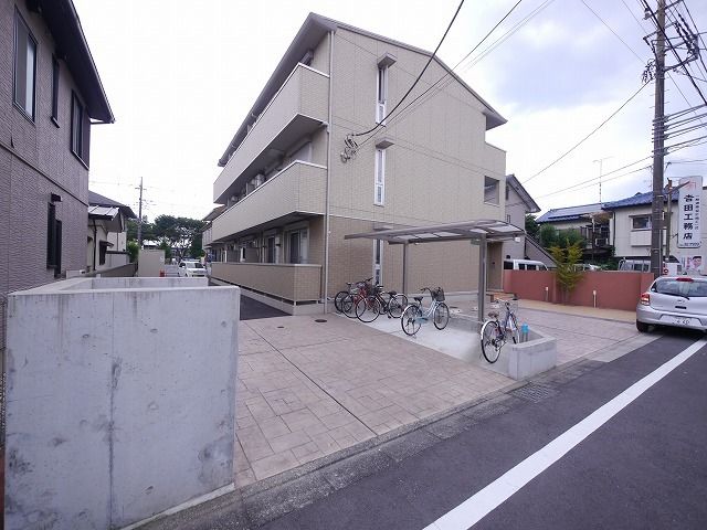 建物外観　★最寄駅まで徒歩9分！★