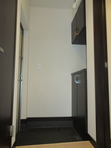 玄関　広々とした玄関です！