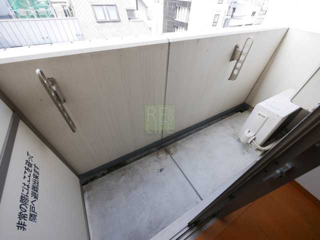 バルコニー　ヴェルト湯島