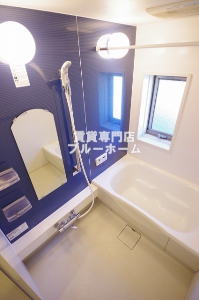 バス・シャワールーム　設備充実のバスルーム！