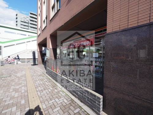 コンビニ　セブン-イレブン 南流山駅前店（コンビニ）まで489m
