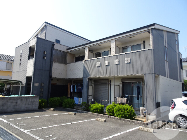 建物外観　住環境良好です♪