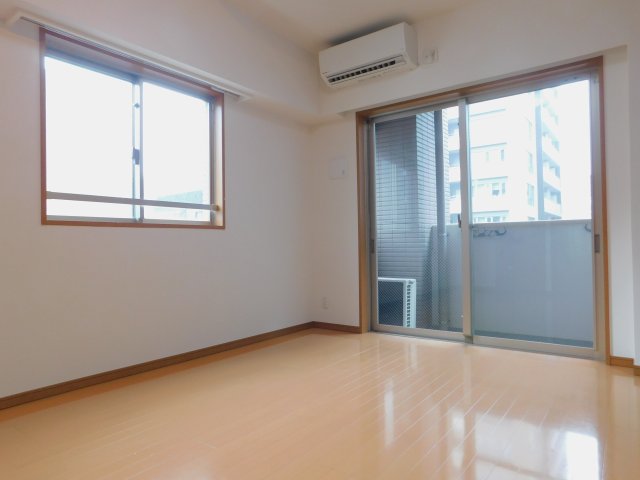 居室・リビング　居室※別部屋参考画像